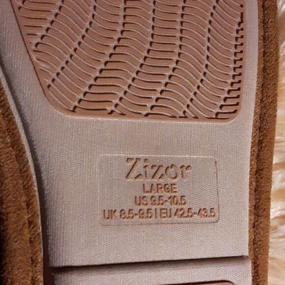 NWT Mens Slip On Comfy Slippers with Fur  Size 9.5-10.5 - Picture 9 of 10